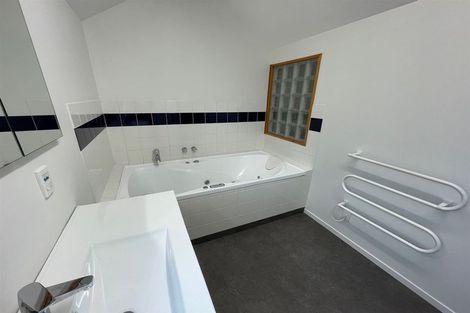 Photo of property in 155 Clyde Road, Burnside, Christchurch, 8053