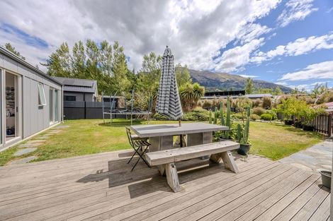 Photo of property in 14 Francis Lane, Lake Hawea, Wanaka, 9382