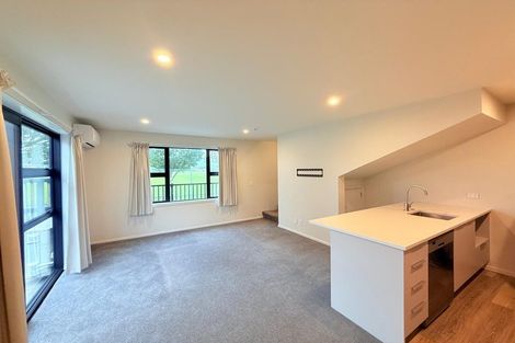 Photo of property in 4/28 Fitzherbert Road, Wainuiomata, Lower Hutt, 5014