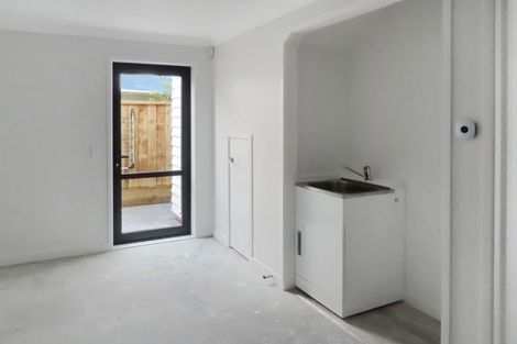 Photo of property in 90b Cambridge Terrace, Waterloo, Lower Hutt, 5011