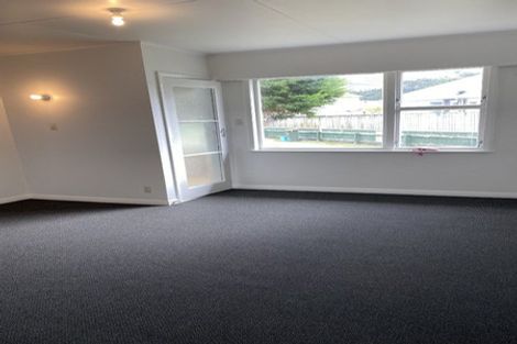 Photo of property in 138 Reynolds Street, Taita, Lower Hutt, 5011