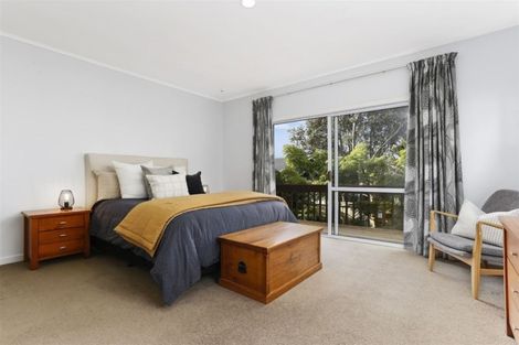 Photo of property in 18 Glade Place, Birkenhead, Auckland, 0626