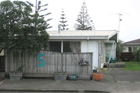 Photo of property in 3/5 Waimea Road, Waikanae Beach, Waikanae, 5036