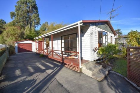 Photo of property in 17 Hereweka Street, Portobello, Dunedin, 9014