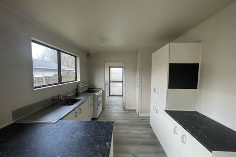 Photo of property in 2/12 Trimdon Street, Randwick Park, Auckland, 2105