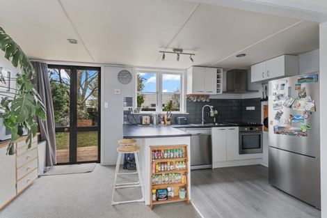 Photo of property in 10 Sayer Street, Frankton, Hamilton, 3204