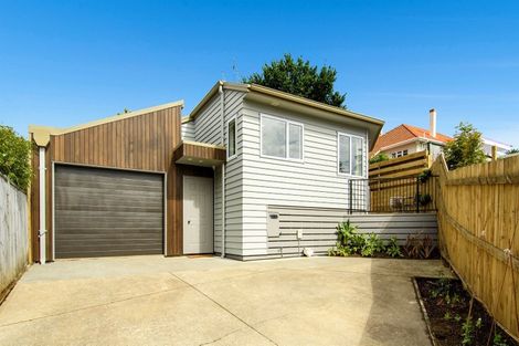 Photo of property in 3b Russell Place, Brookfield, Tauranga, 3110