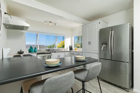 Photo of property in 7 Seabar Place, Glen Eden, Auckland, 0602