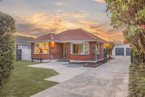 Photo of property in 106 Halswell Road, Hillmorton, Christchurch, 8025