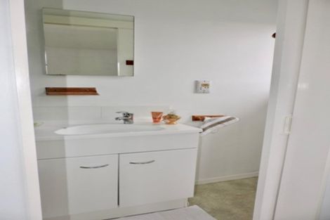 Photo of property in 13 Chester Road, Tawa, Wellington, 5028