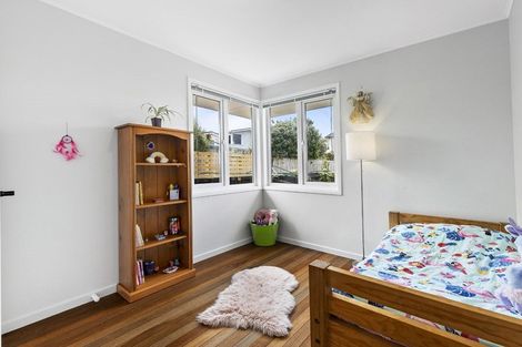 Photo of property in 6 Price Crescent, Mount Wellington, Auckland, 1060