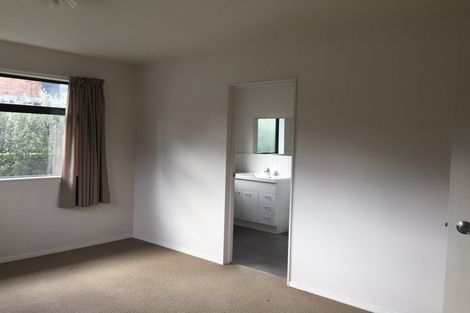 Photo of property in 302b Triangle Road, Massey, Auckland, 0614