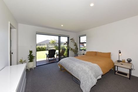 Photo of property in 74 Thornborough Drive, Rolleston, 7615