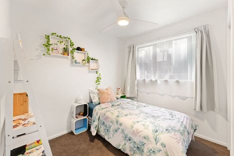 Photo of property in 8 Island View Close, Paihia, 0200