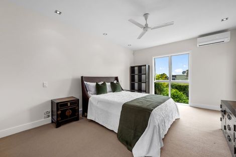 Photo of property in 5/258 Hurstmere Road, Takapuna, Auckland, 0622