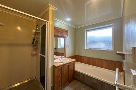 Photo of property in 137 Cunningham Crescent, Grasmere, Invercargill, 9810