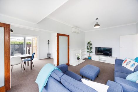 Photo of property in 35a Puriri Terrace, Roslyn, Palmerston North, 4414