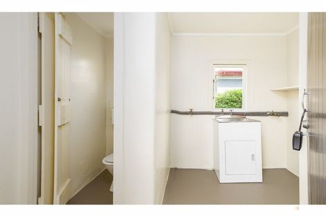 Photo of property in 51 Rhodes Street, Waimate, 7924