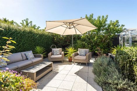 Photo of property in 61 Frensham Crescent, Woolston, Christchurch, 8062