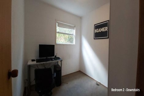 Photo of property in 84a Marine Parade, Mellons Bay, Auckland, 2014