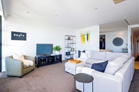 Photo of property in 305/7 Humber Street, Pandora, Napier, 4110