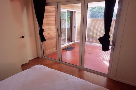 Photo of property in 2/58 Cliff Road, Torbay, Auckland, 0630