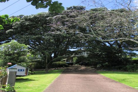 Photo of property in 11 Coronation Road, Mangere Bridge, Auckland, 2022