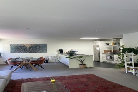 Photo of property in 35b Ngaio Road, Kelburn, Wellington, 6012