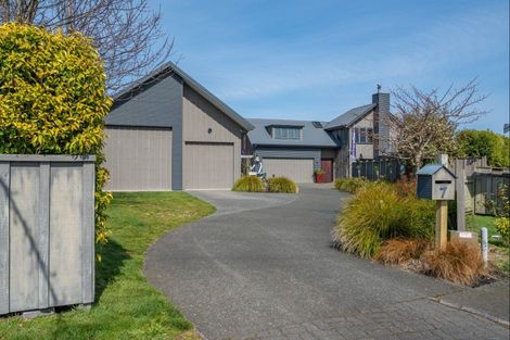 Photo of property in 7 Haines Grove, Rainbow Point, Taupo, 3330