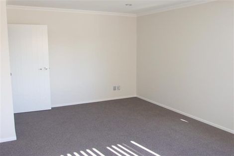 Photo of property in 46a Russell Road, Manurewa, Auckland, 2102