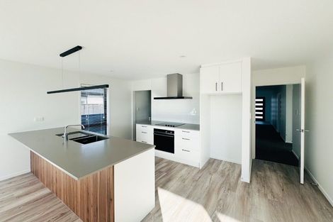 Photo of property in 37 Mehrtens Crescent, Woodend, 7691