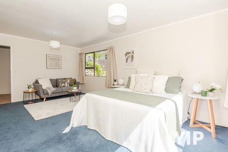 Photo of property in 81 Stewart Drive, Newlands, Wellington, 6037