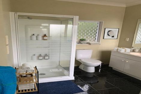 Photo of property in 123 Hobsonville Road, West Harbour, Auckland, 0618