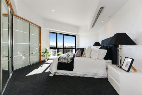 Photo of property in Gloucester Towers, 28/28 Gloucester Street, Christchurch Central, Christchurch, 8013