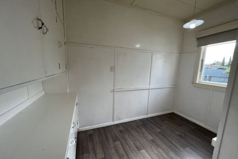 Photo of property in 27 Jickell Street, Hokowhitu, Palmerston North, 4410