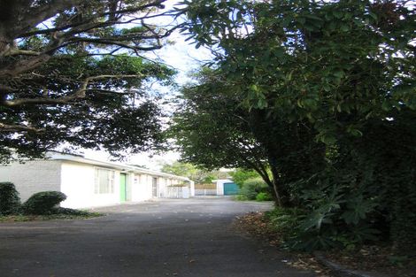Photo of property in 51c Ludlam Crescent, Woburn, Lower Hutt, 5010