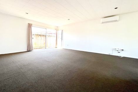 Photo of property in 59 Casuarina Road, Half Moon Bay, Auckland, 2012