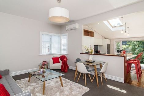 Photo of property in 45 Wilson Street, Newtown, Wellington, 6021