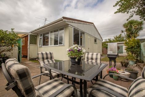 Photo of property in 12b Beauchamp Street, Tawa, Wellington, 5028