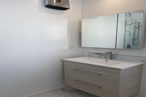 Photo of property in 5/309 Armagh Street, Christchurch Central, Christchurch, 8011