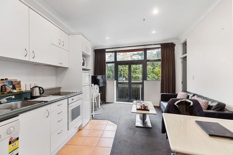 Photo of property in Terrace Garden Apartments, 3b/120 The Terrace, Wellington Central, Wellington, 6011