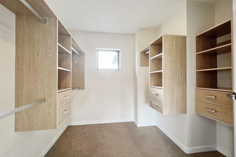 Photo of property in 115e Sturges Road, Henderson, Auckland, 0612