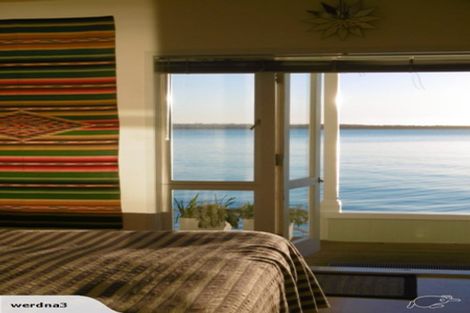 Photo of property in 11f Joan Street, Point Chevalier, Auckland, 1022