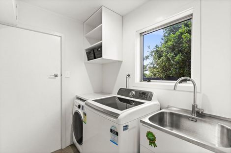 Photo of property in 48a Avenue Road, Greenmeadows, Napier, 4112