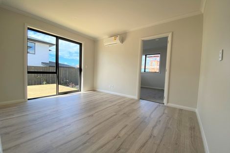 Photo of property in 53 Kewa Road, Albany Heights, Auckland, 0632