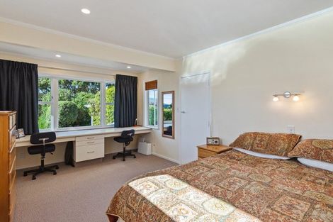 Photo of property in 18 Martin Road, Paraparaumu Beach, Paraparaumu, 5032