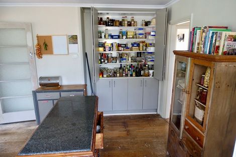 Photo of property in 13 Wharf Road, Karamea, 7893