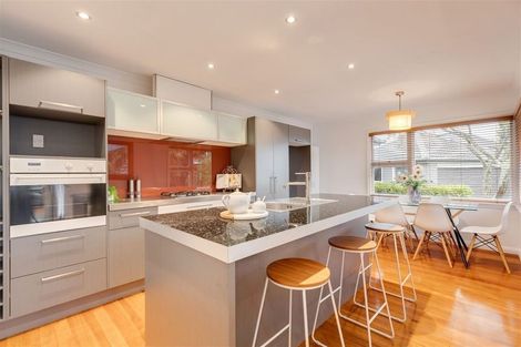 Photo of property in 8 Trist Place, Edgeware, Christchurch, 8013