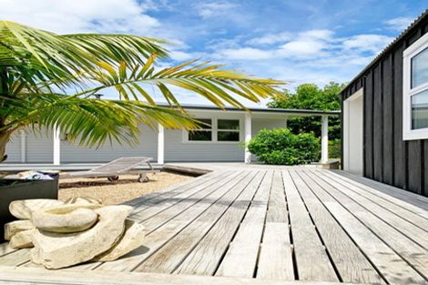 Photo of property in 7 Harbour View Road, Point Wells, Warkworth, 0986