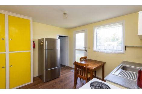 Photo of property in 4/225 Edgeware Road, Edgeware, Christchurch, 8013